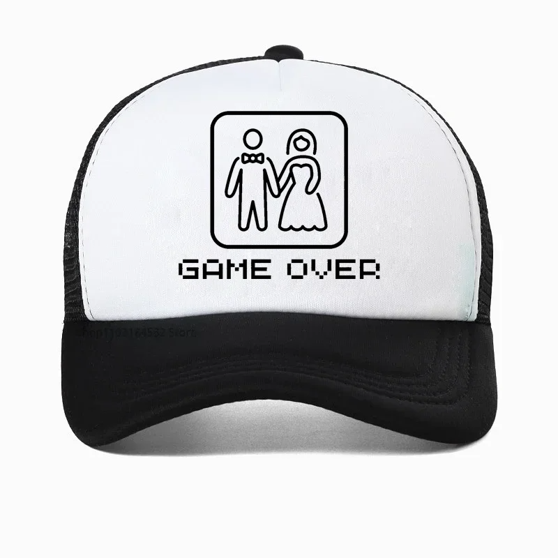 Groom To Be Sash Game Over Hat - Party Games No Supplies recensione e prezzo