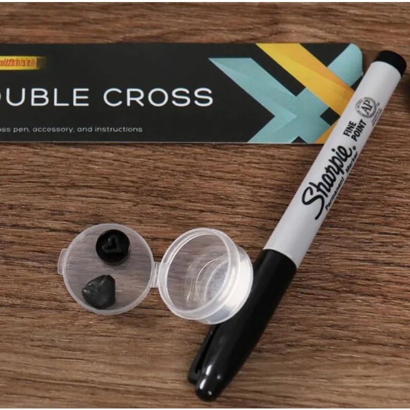 Doppia Croce di Mark Southwort - Party Games Easy recensione e prezzo